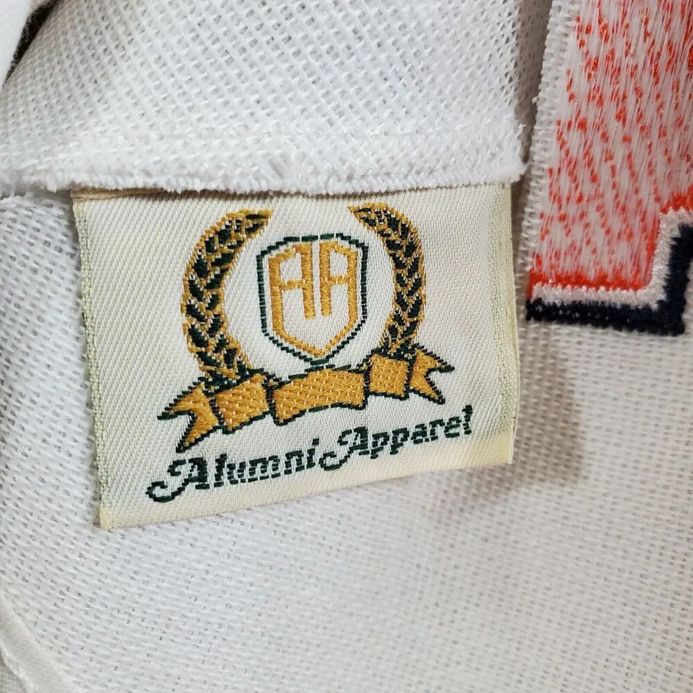 Alimni apparel vintage illinois